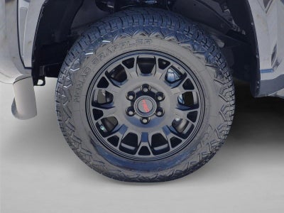 2026 Toyota Tacoma 2WD 2WD SR5 Double Cab 5' Bed AT (SE)