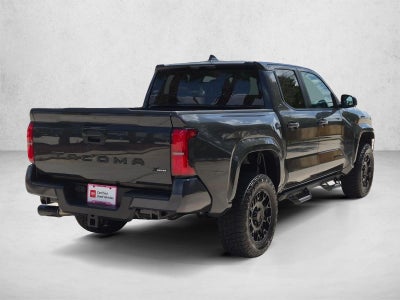 2026 Toyota Tacoma 2WD 2WD SR5 Double Cab 5' Bed AT (SE)