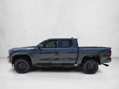 2026 Toyota Tacoma 2WD 2WD SR5 Double Cab 5' Bed AT (SE)