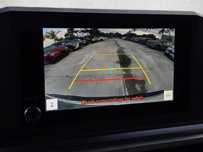 2024 Toyota Tacoma 2WD 2WD SR5 Double Cab 5' Bed AT (SE)