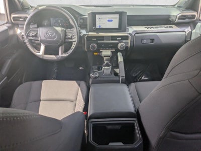 2024 Toyota Tacoma 4WD 4WD SR5 Double Cab 5' Bed AT (GS)