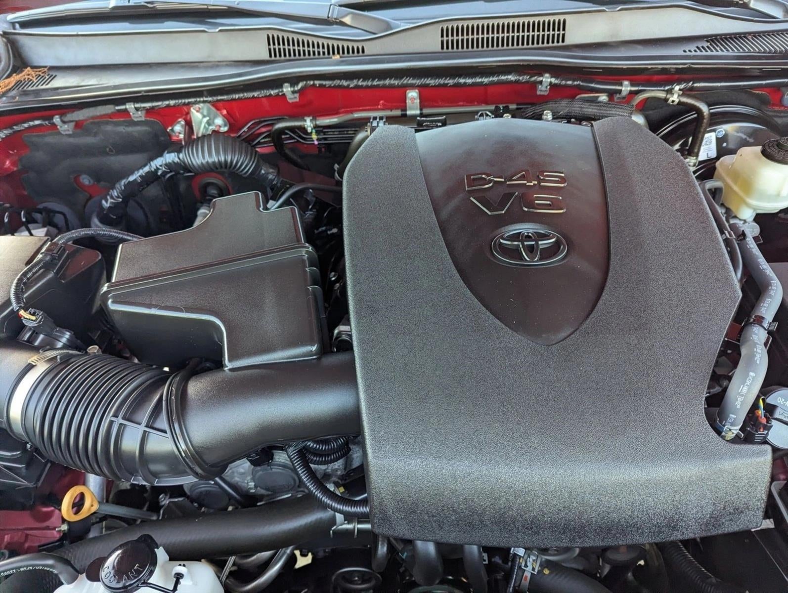 2023 Toyota Tacoma 2WD 2WD SR5 Double Cab 5' Bed V6 AT (GS)