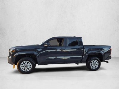 2026 Toyota Tacoma 2WD 2WD SR5 Double Cab 5' Bed AT (SE)