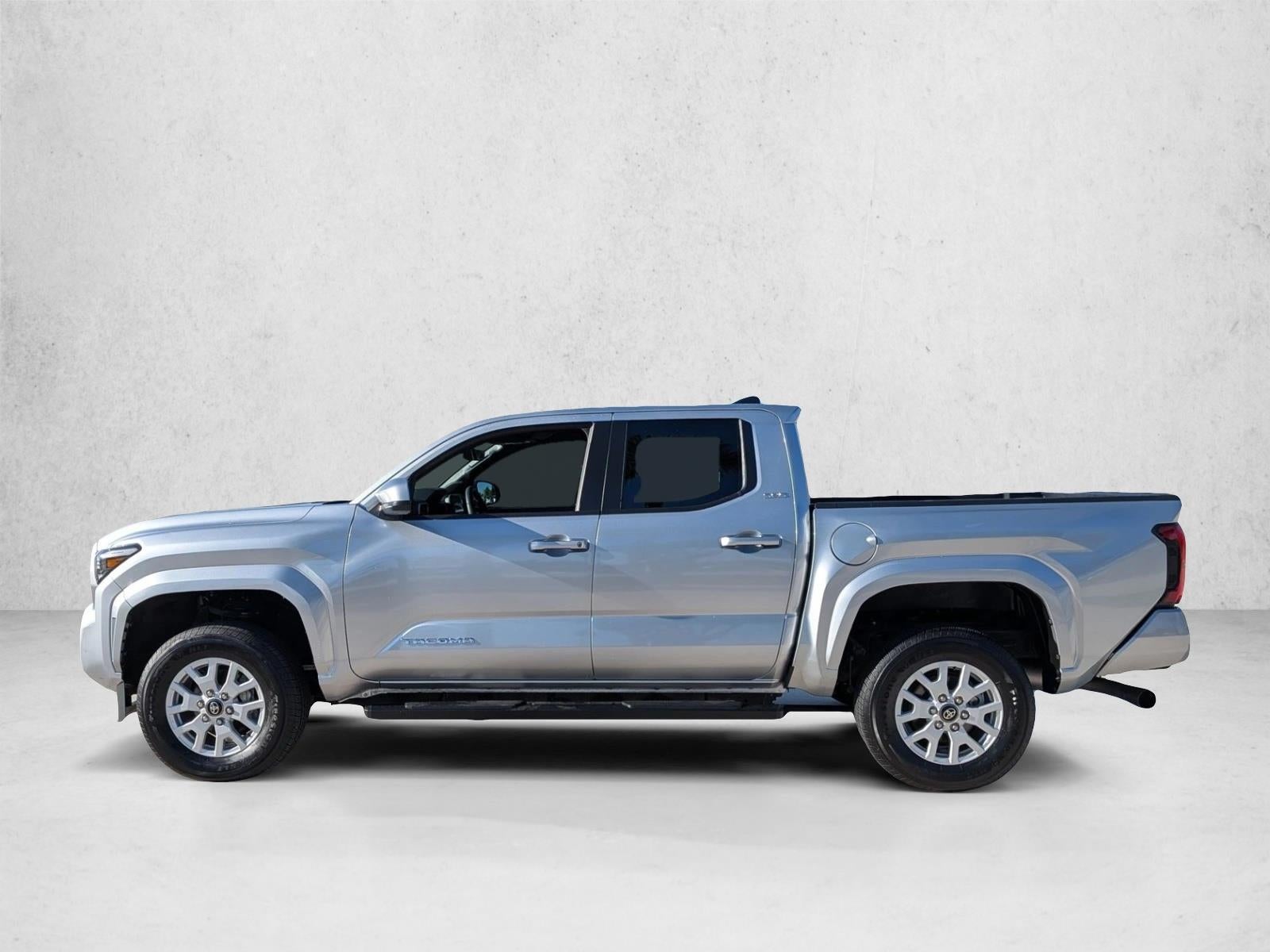 2024 Toyota Tacoma 4WD 4WD SR5 Double Cab 5' Bed AT (GS)