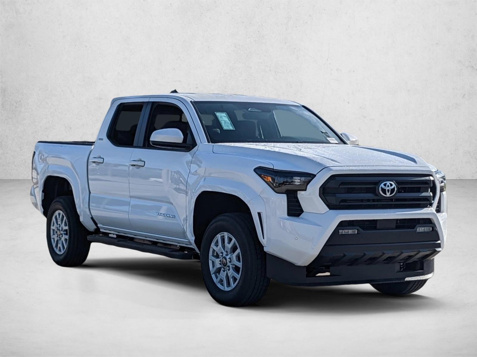 2024 Toyota Tacoma 4WD 4WD SR5 Double Cab 5' Bed AT (GS)