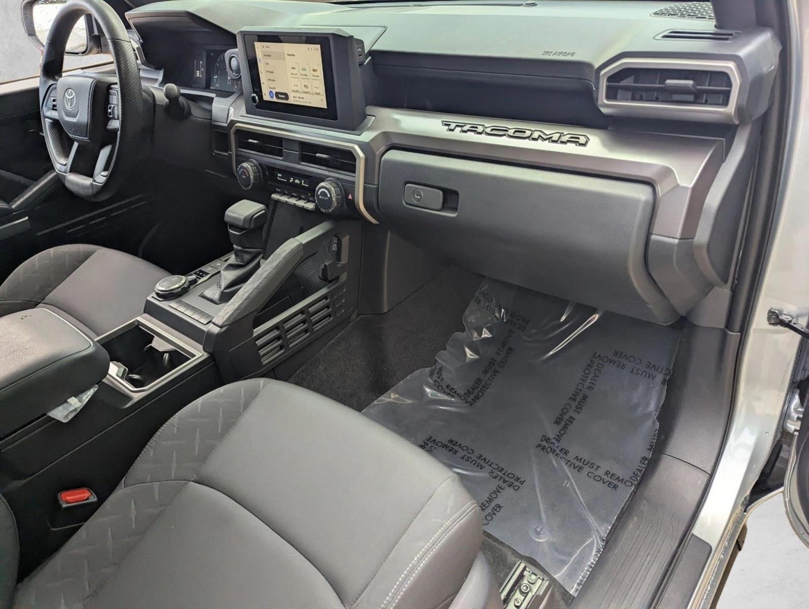 2024 Toyota Tacoma 4WD 4WD SR5 Double Cab 5' Bed AT (Natl)