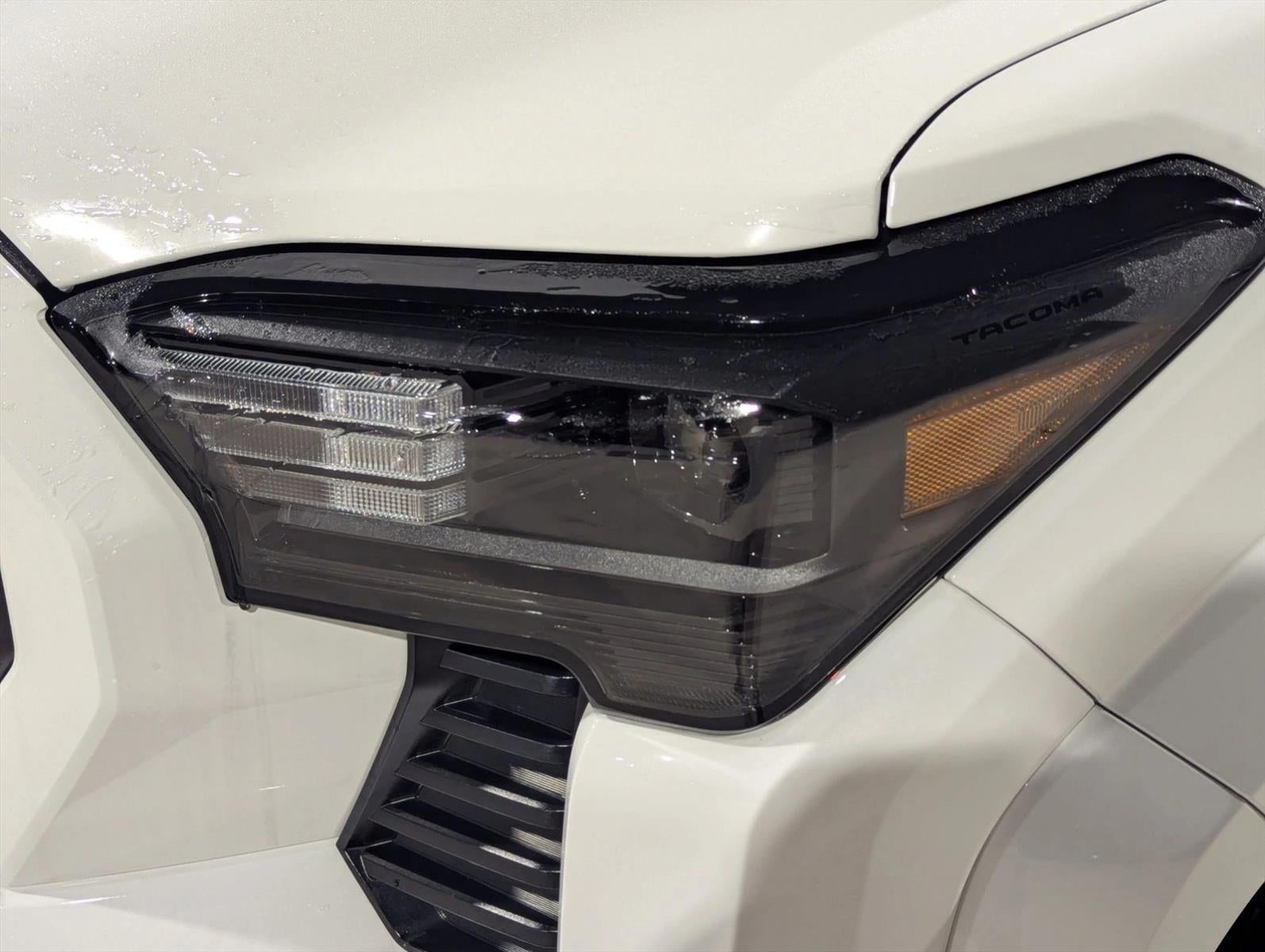 2024 Toyota Tacoma 4WD 4WD SR5 Double Cab 5' Bed AT (GS)