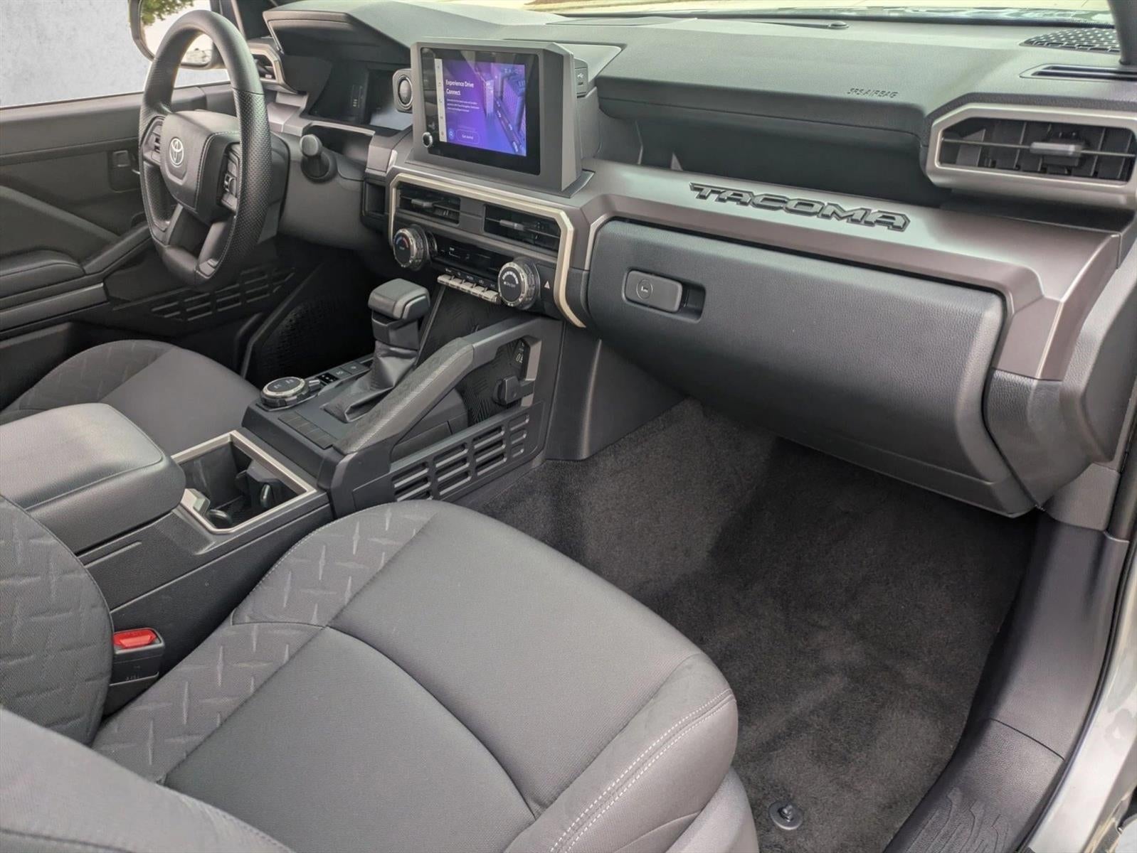 2024 Toyota Tacoma 4WD 4WD SR5 Double Cab 5' Bed AT (Natl)