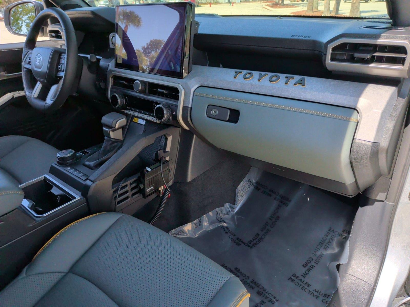 2025 Toyota Tacoma 4WD 4WD Trailhunter Hybrid Double Cab 6' Bed AT (Natl)