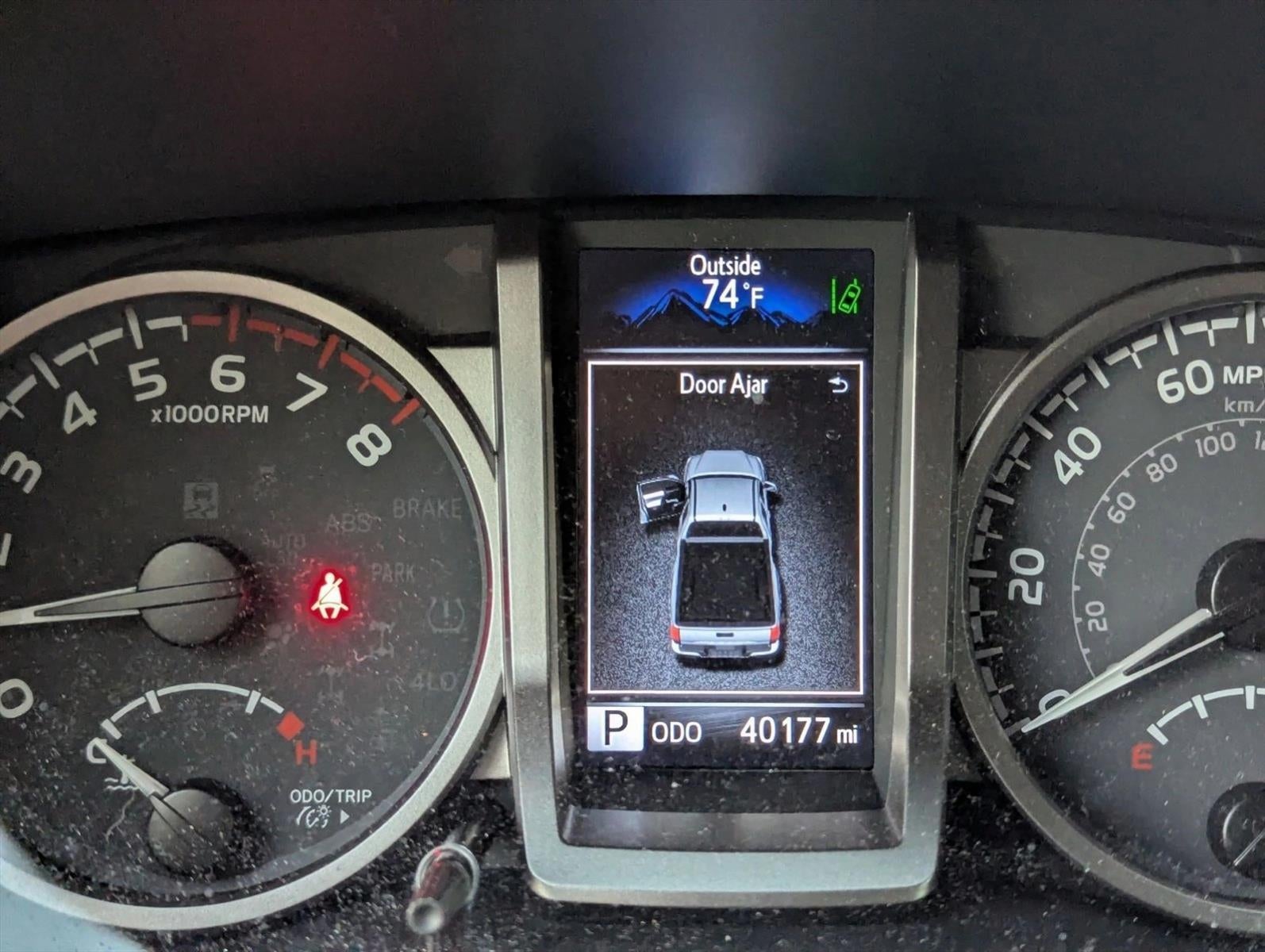 2022 Toyota Tacoma 2WD 2WD SR5 Access Cab 6' Bed I4 AT (Natl)