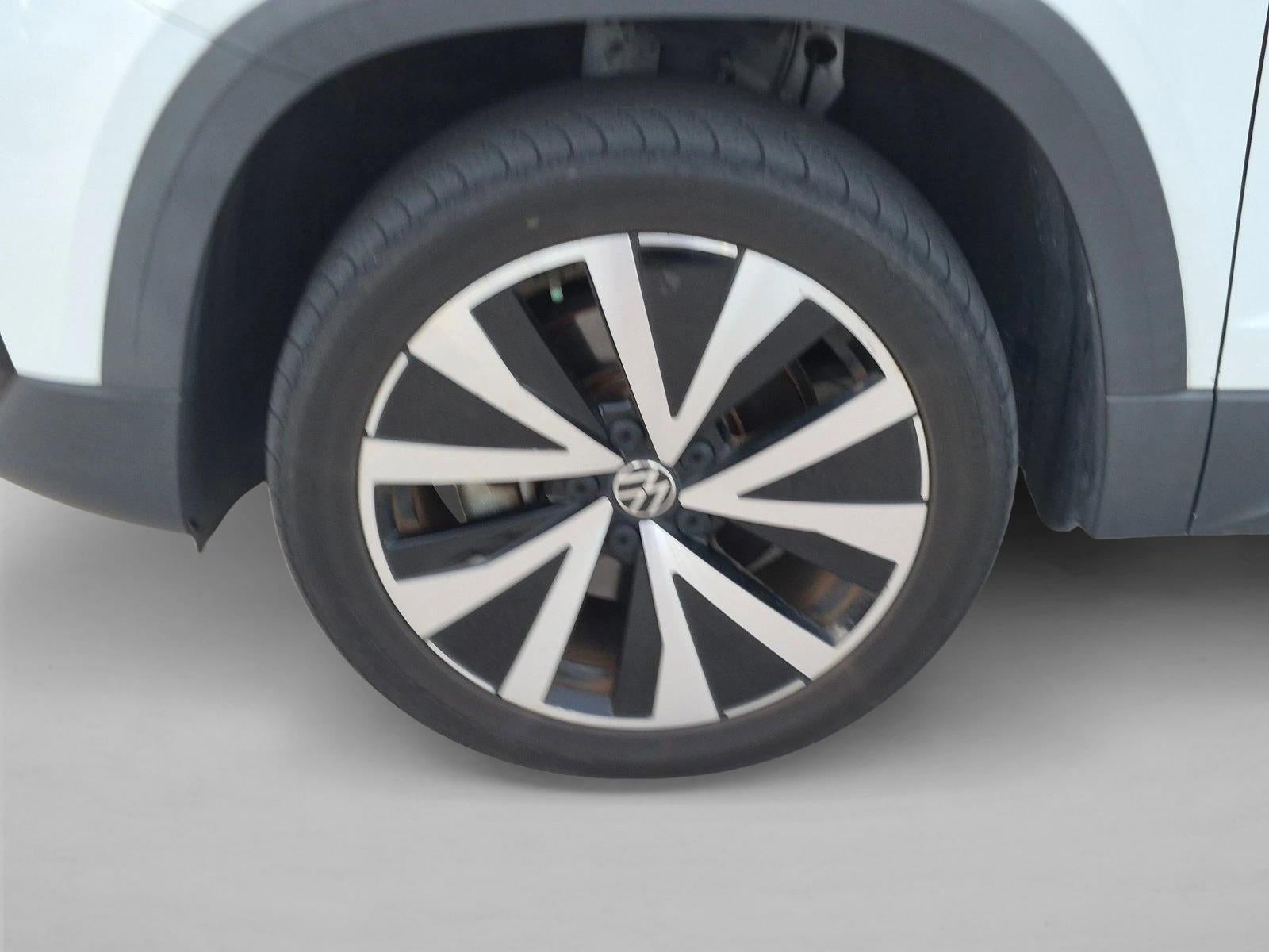 2022 Volkswagen Taos SE FWD