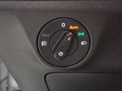2019 Volkswagen Jetta R-Line Auto w/SULEV