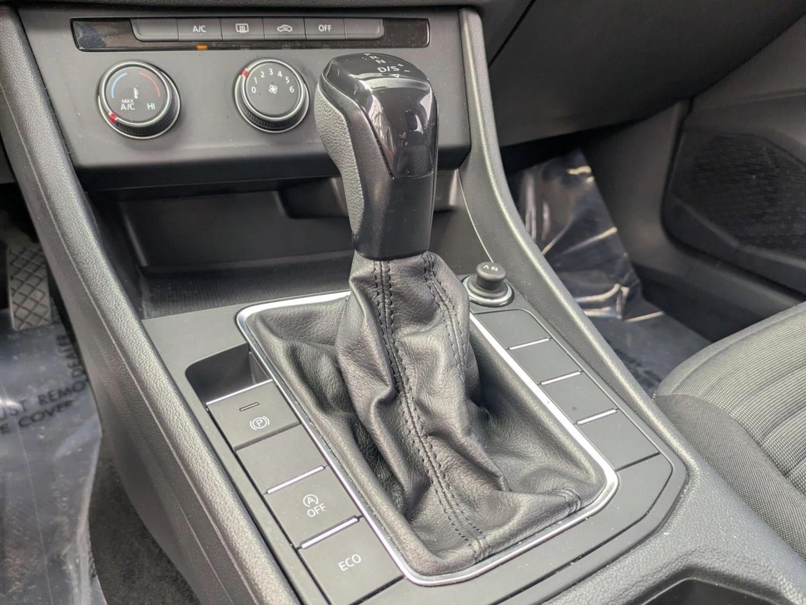 2022 Volkswagen Jetta S Auto