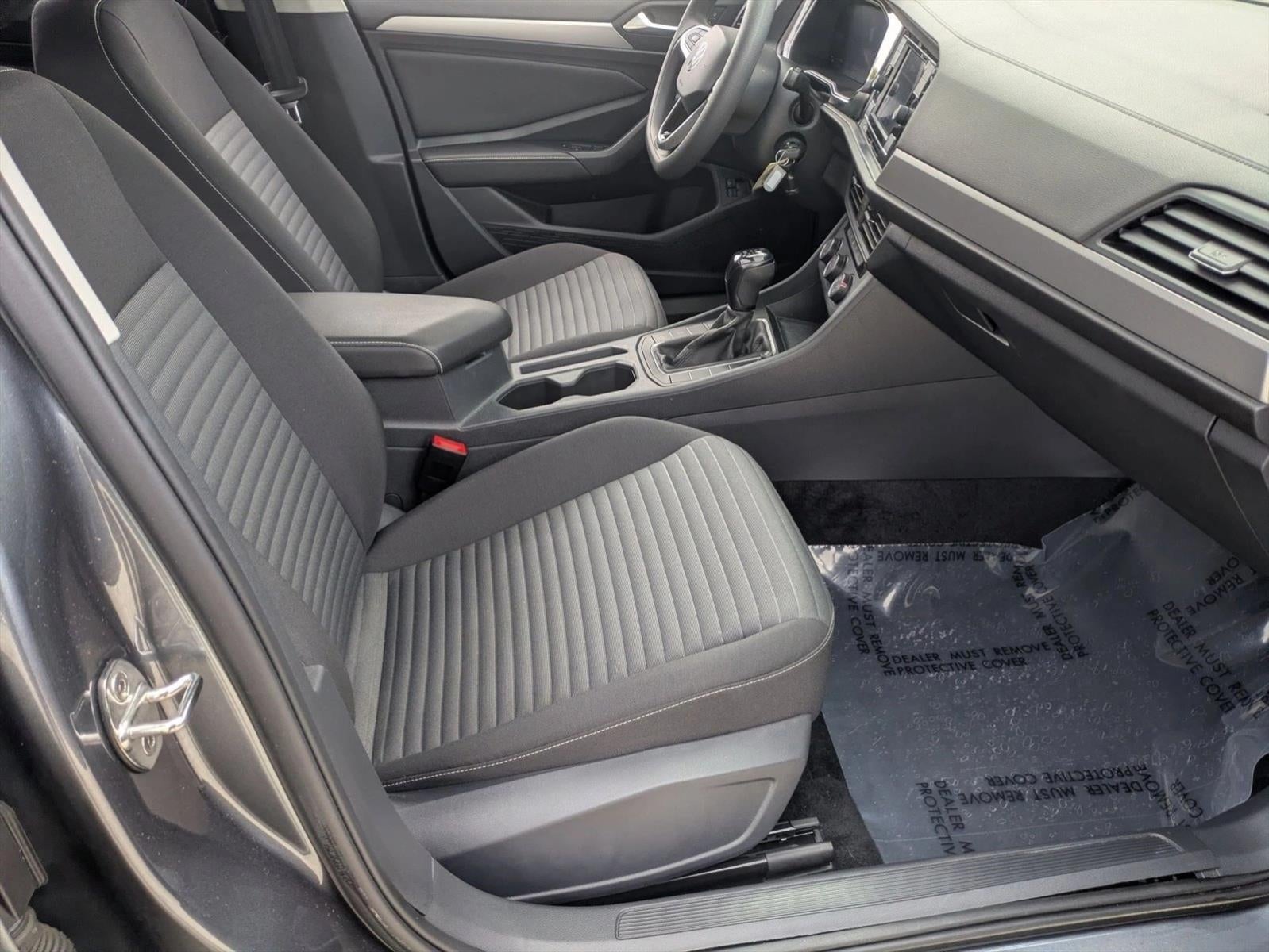 2022 Volkswagen Jetta S Auto