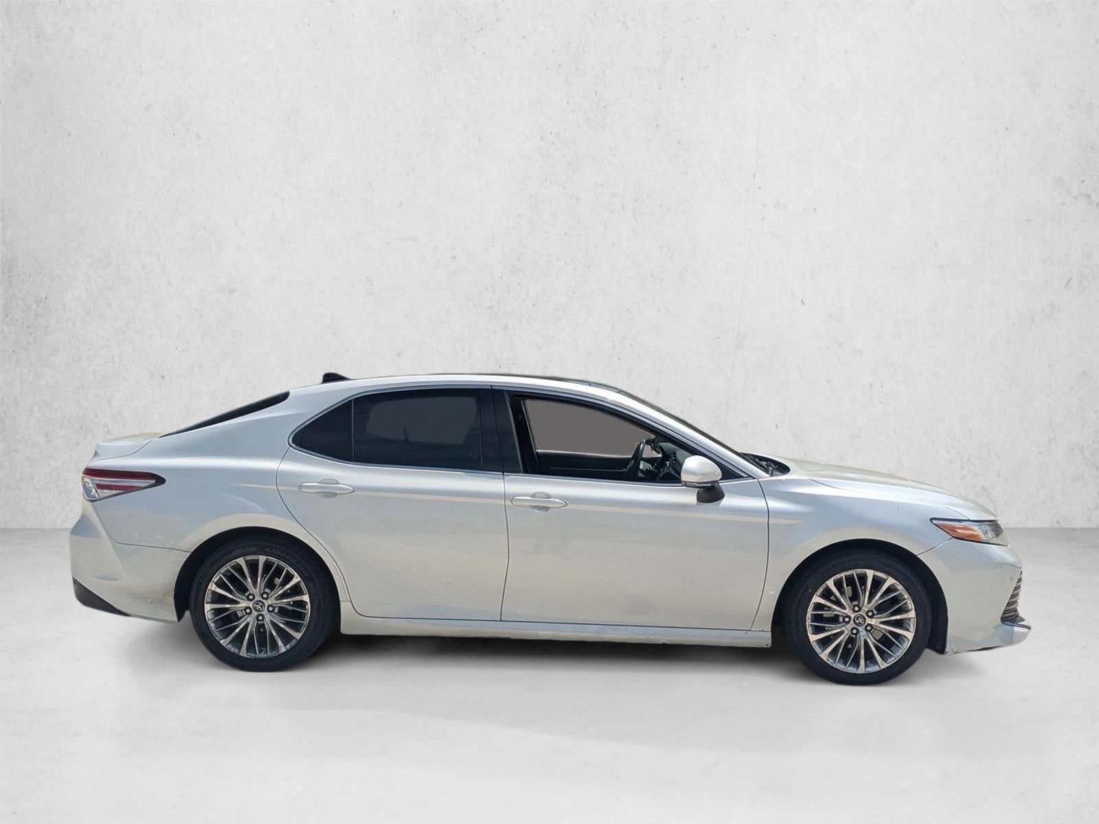 2018 Toyota Camry XLE Auto (Natl)