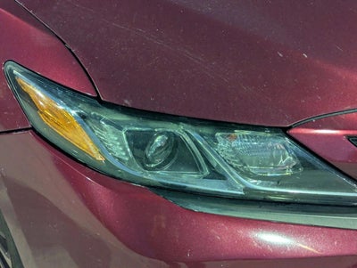 2018 Toyota Camry SE Auto (SE)