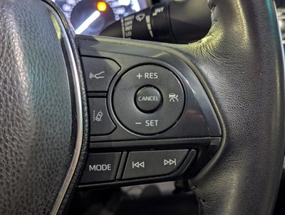 2018 Toyota Camry SE Auto (SE)