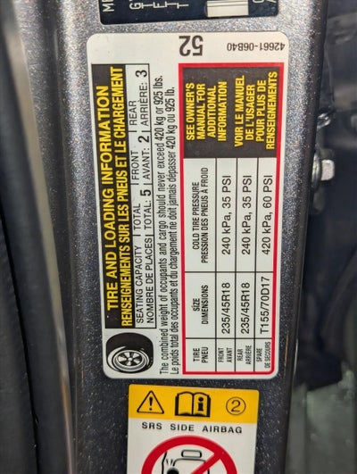 2019 Toyota Camry SE Auto (SE)
