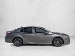 2019 Toyota Camry SE Auto (SE)