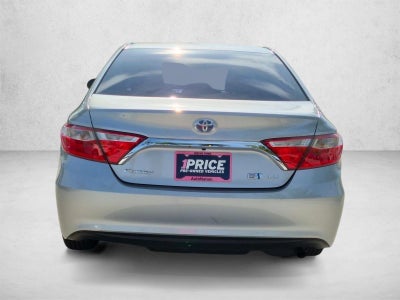 2017 Toyota Camry Hybrid LE CVT (Natl)
