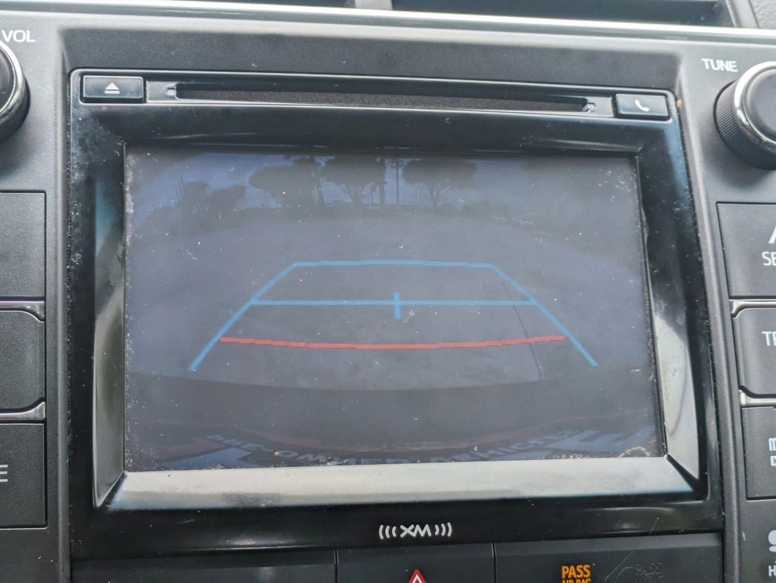 2017 Toyota Camry SE Auto (SE)