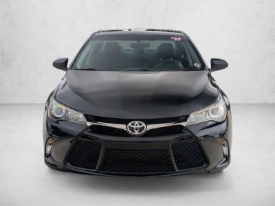 2017 Toyota Camry SE Auto (SE)