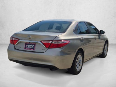 2017 Toyota Camry LE Auto (SE)
