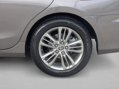 2015 Toyota Camry 4dr Sdn I4 Auto SE (SE)
