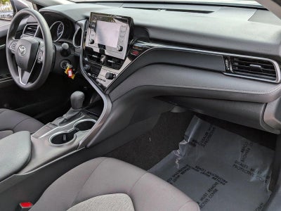 2023 Toyota Camry LE Auto (SE)