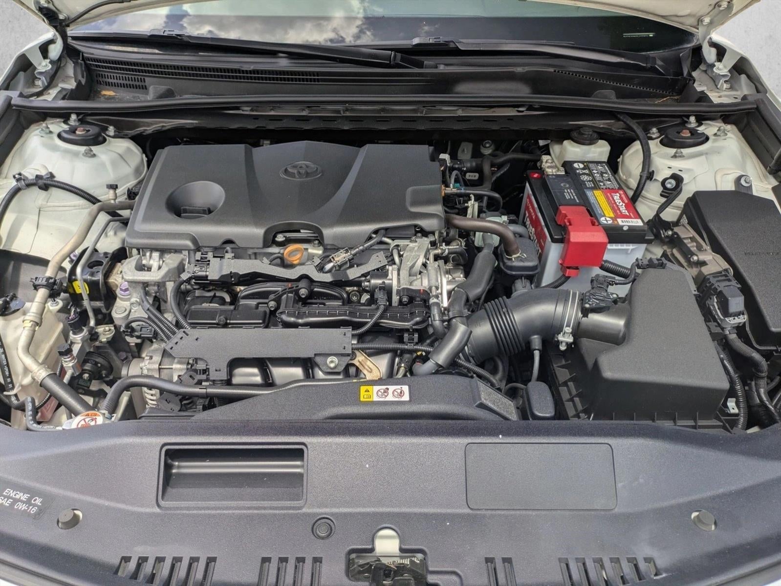 2020 Toyota Camry LE Auto (SE)