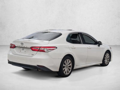 2020 Toyota Camry LE Auto (SE)