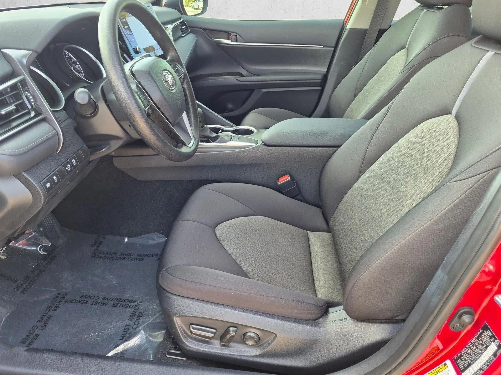 2024 Toyota Camry LE Auto (SE)
