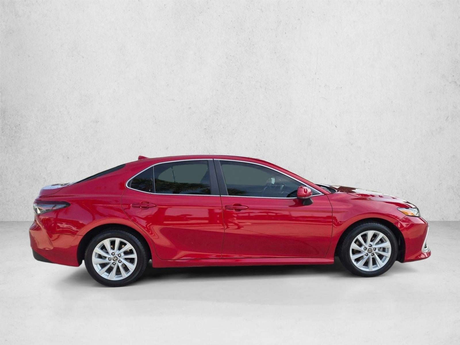 2024 Toyota Camry LE Auto (SE)