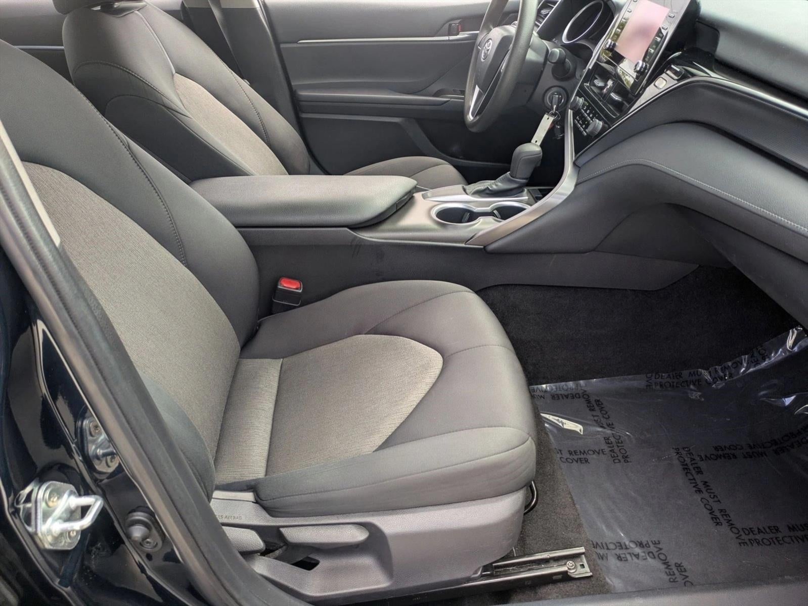 2021 Toyota Camry LE Auto (SE)