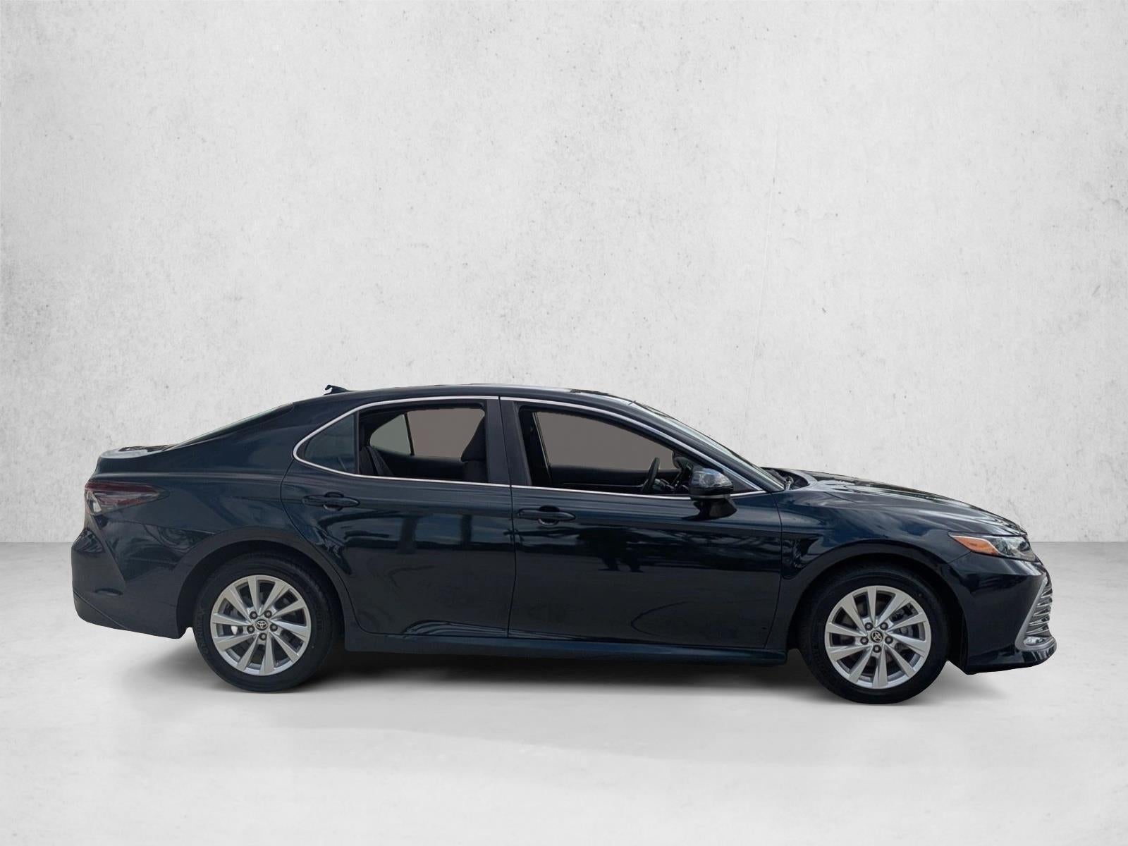 2021 Toyota Camry LE Auto (SE)