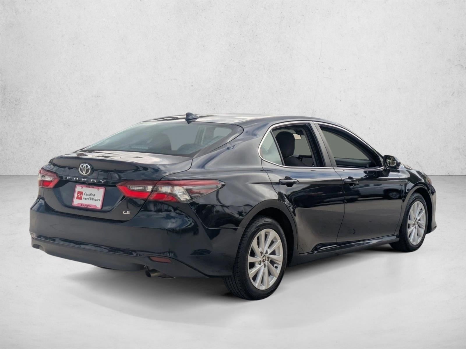 2021 Toyota Camry LE Auto (SE)