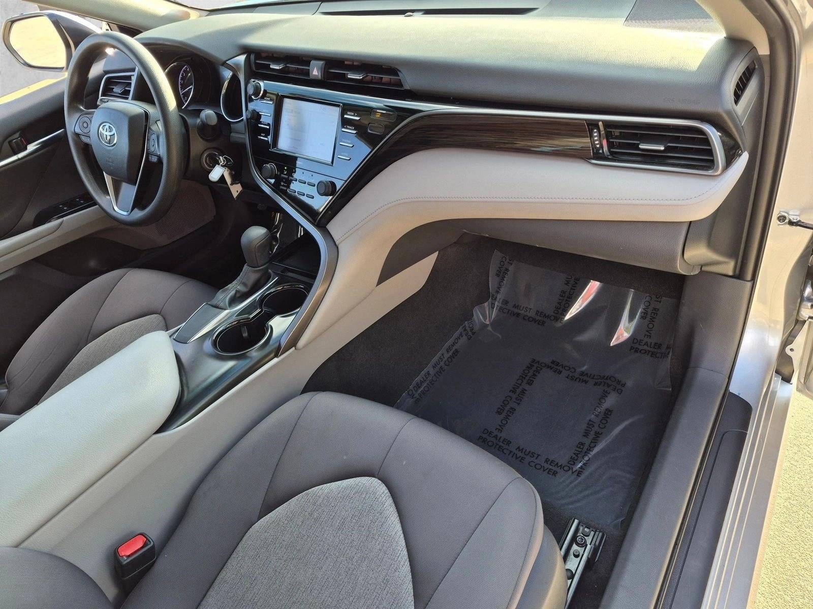 2020 Toyota Camry LE Auto (SE)