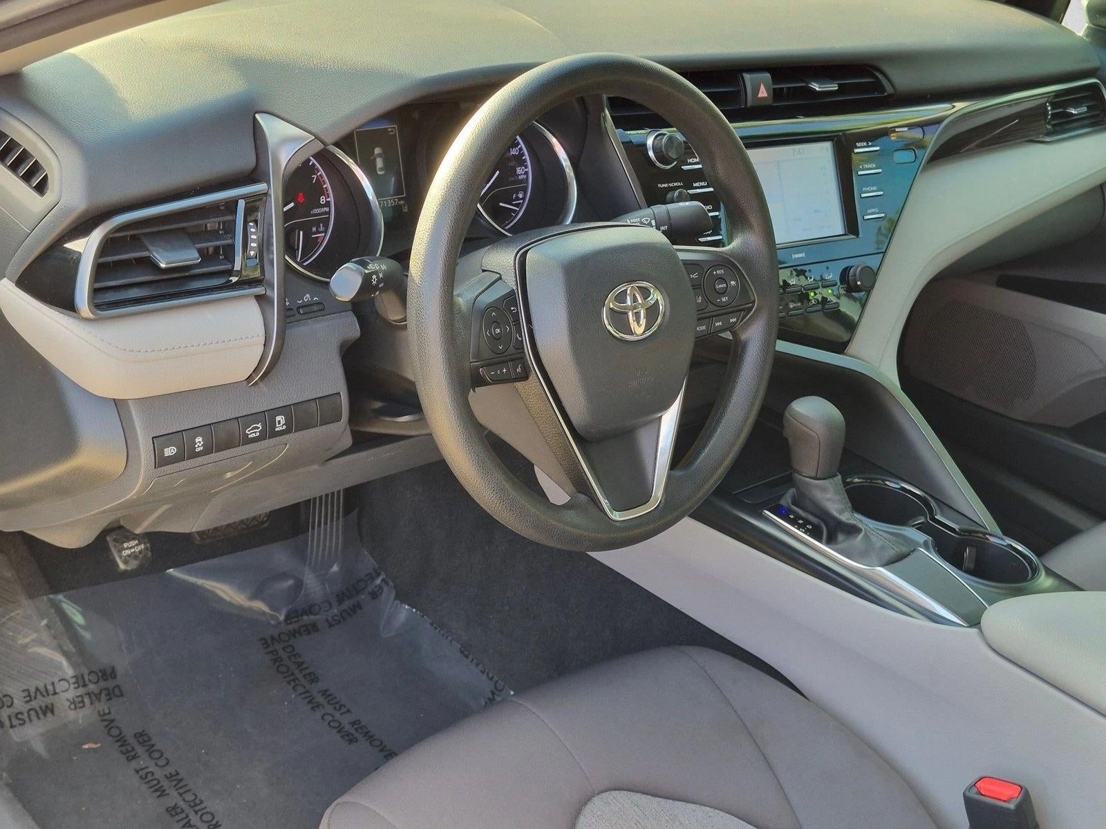 2020 Toyota Camry LE Auto (SE)