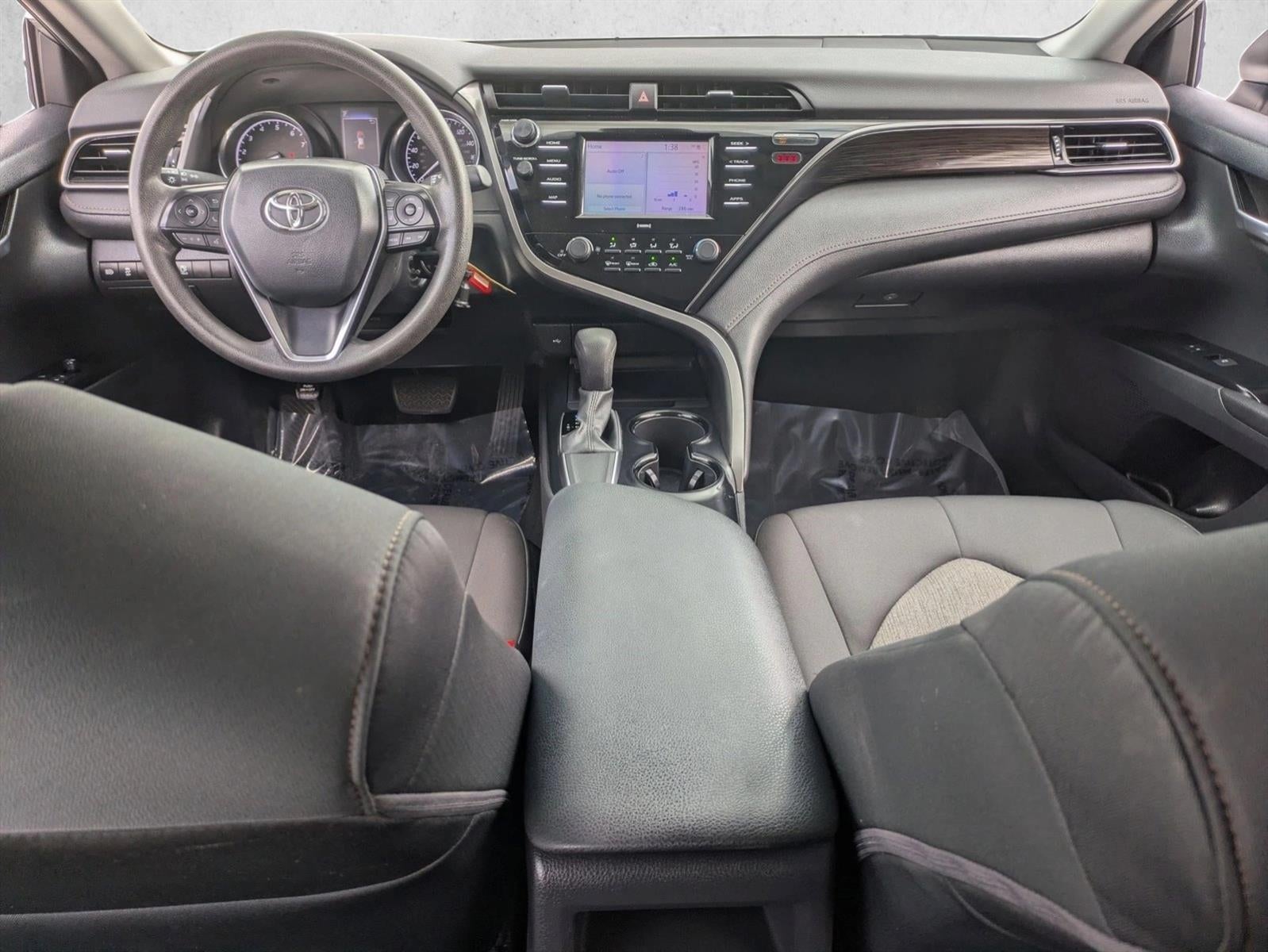 2020 Toyota Camry LE Auto (SE)