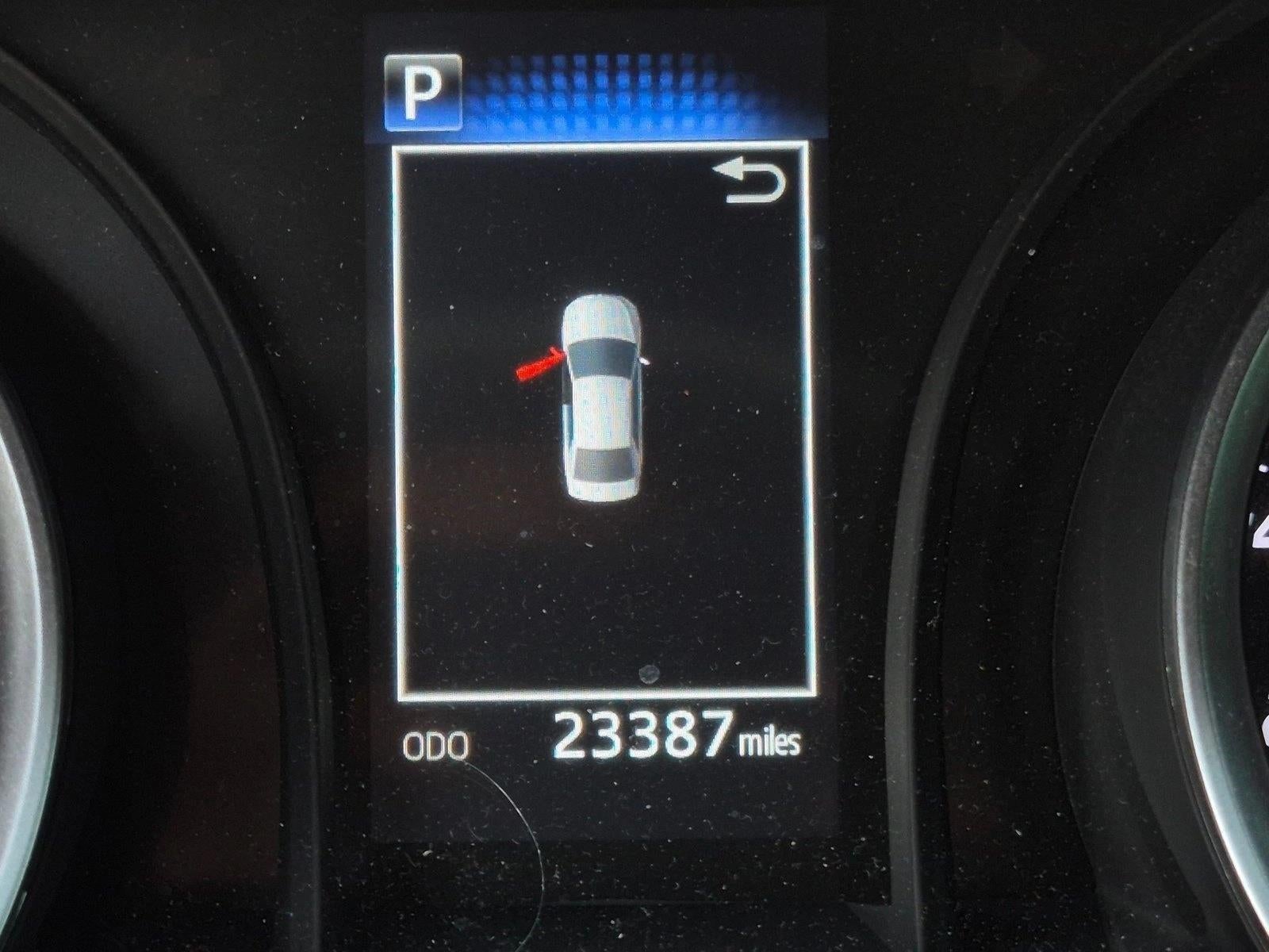 2024 Toyota Camry LE Auto (SE)