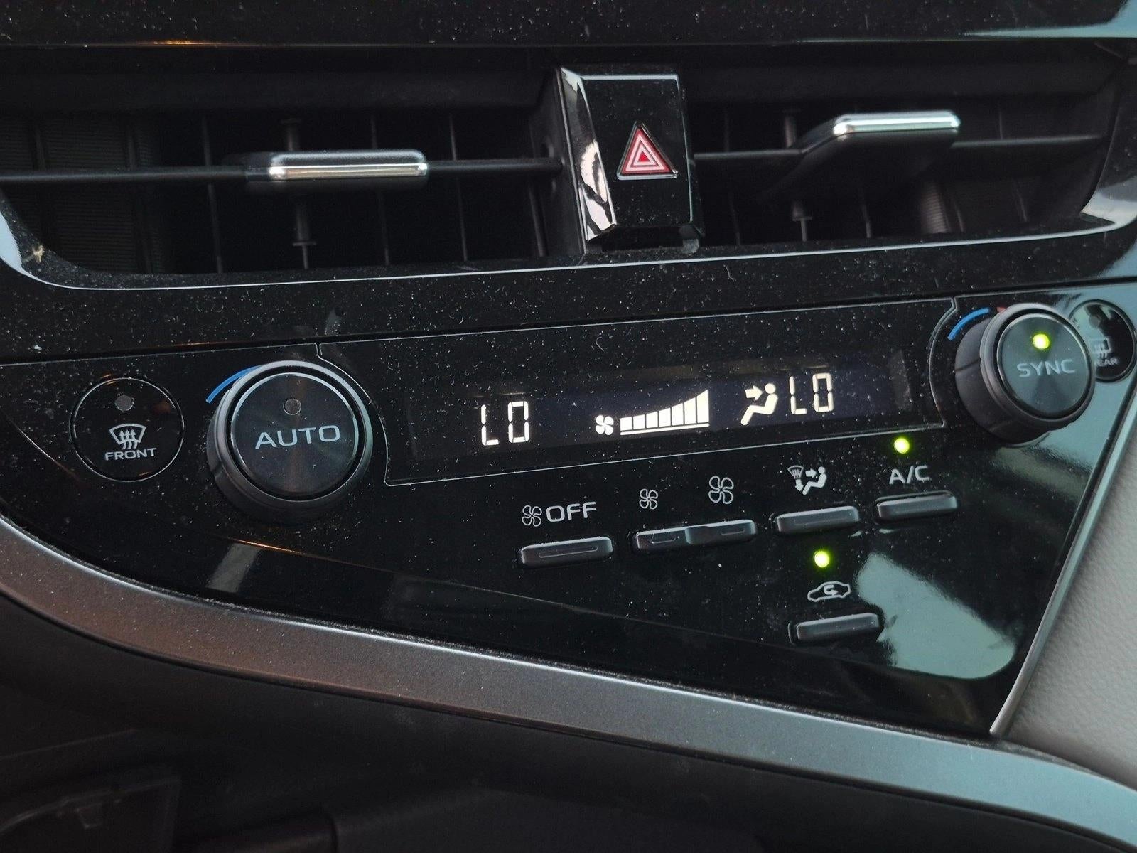 2024 Toyota Camry LE Auto (SE)