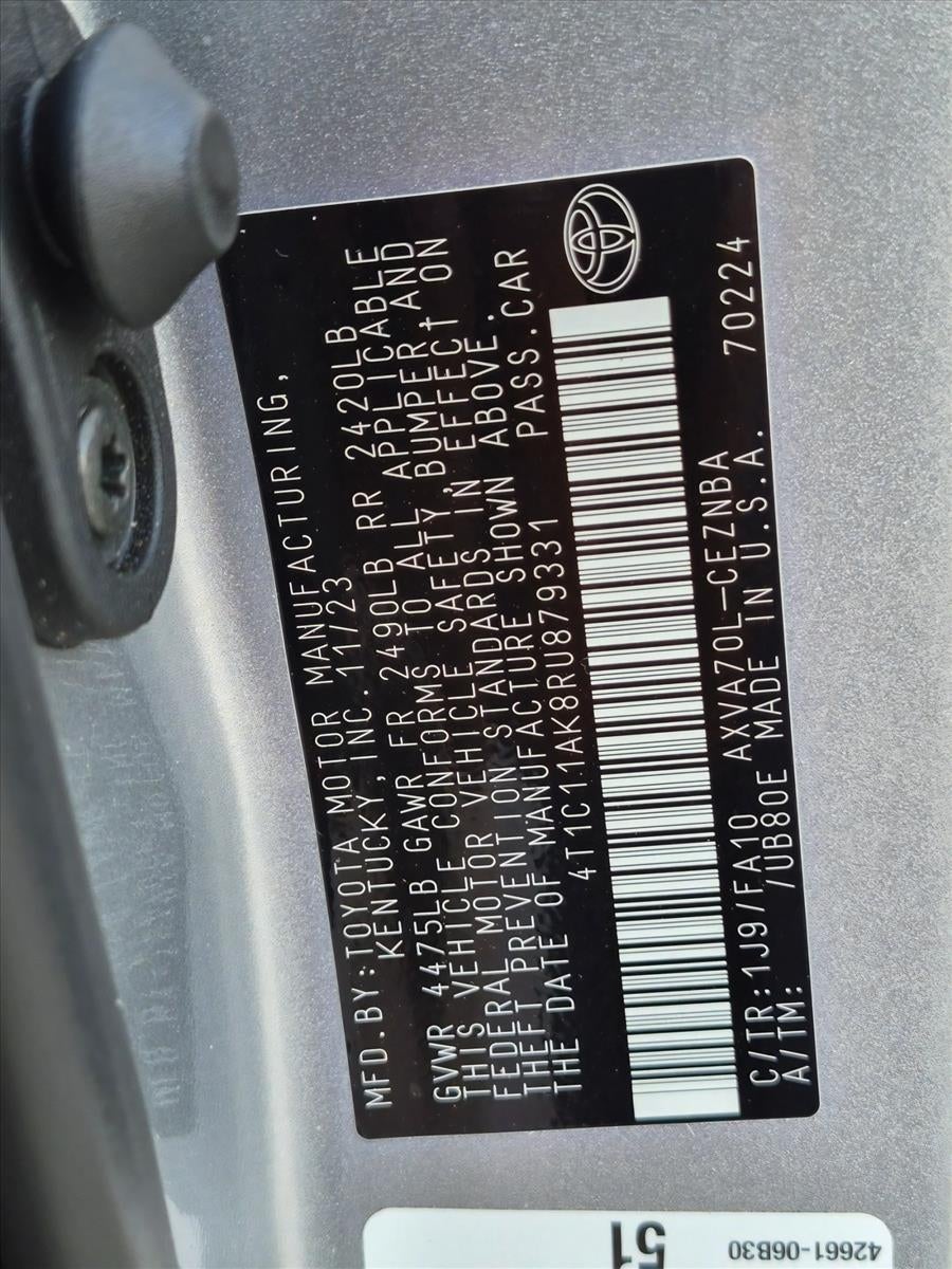2024 Toyota Camry LE Auto (SE)