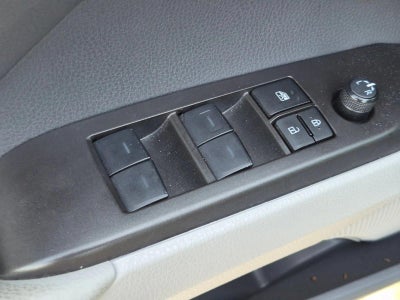2024 Toyota Camry LE Auto (SE)