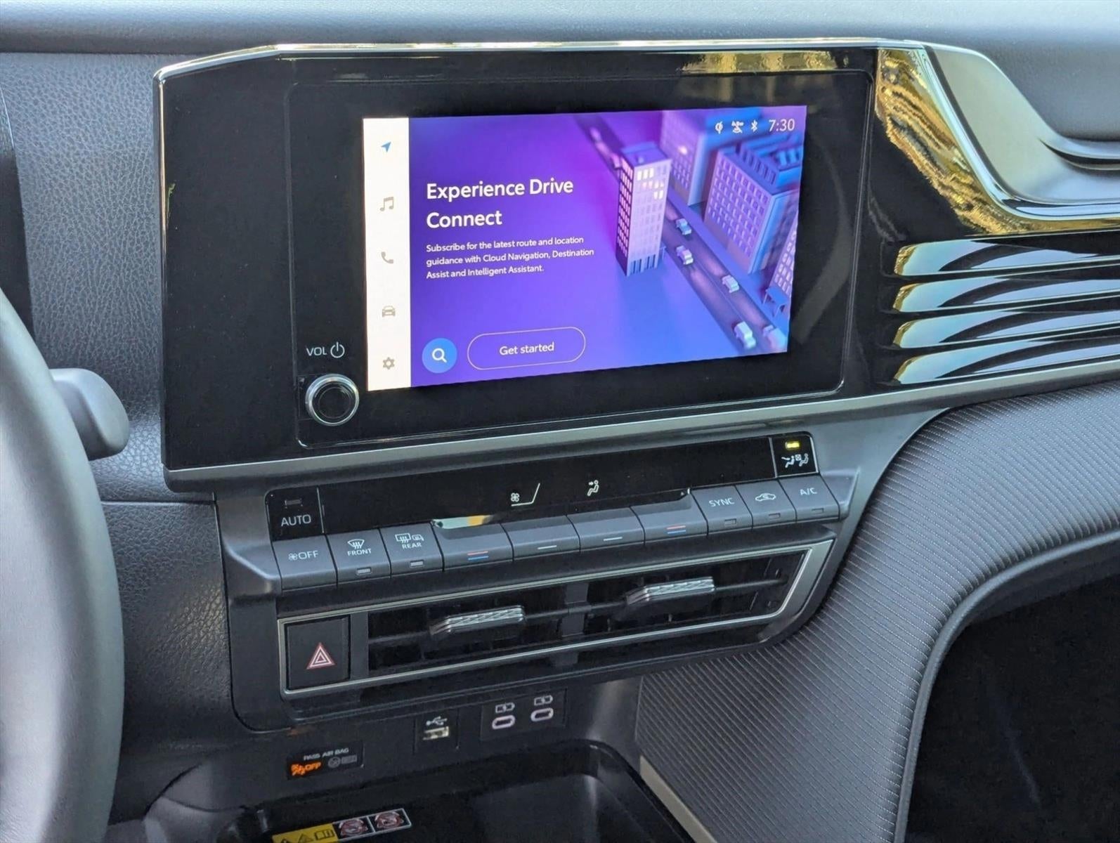 2026 Toyota Camry SE (SE)