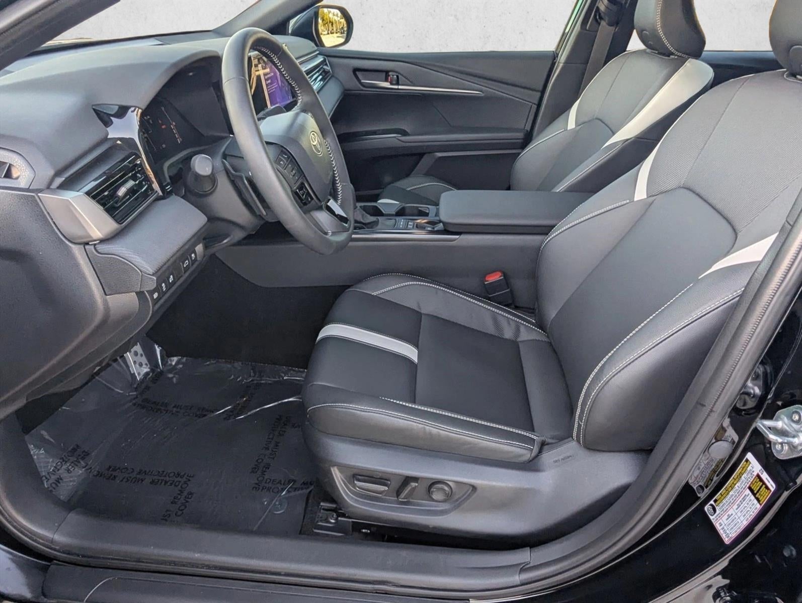 2026 Toyota Camry SE (SE)