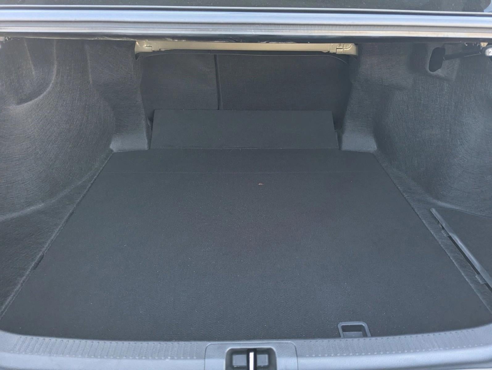 2026 Toyota Camry SE (SE)