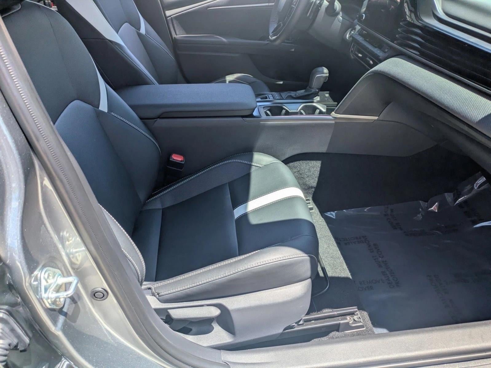 2026 Toyota Camry SE (SE)