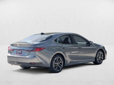 2025 Toyota Camry XLE (SE)