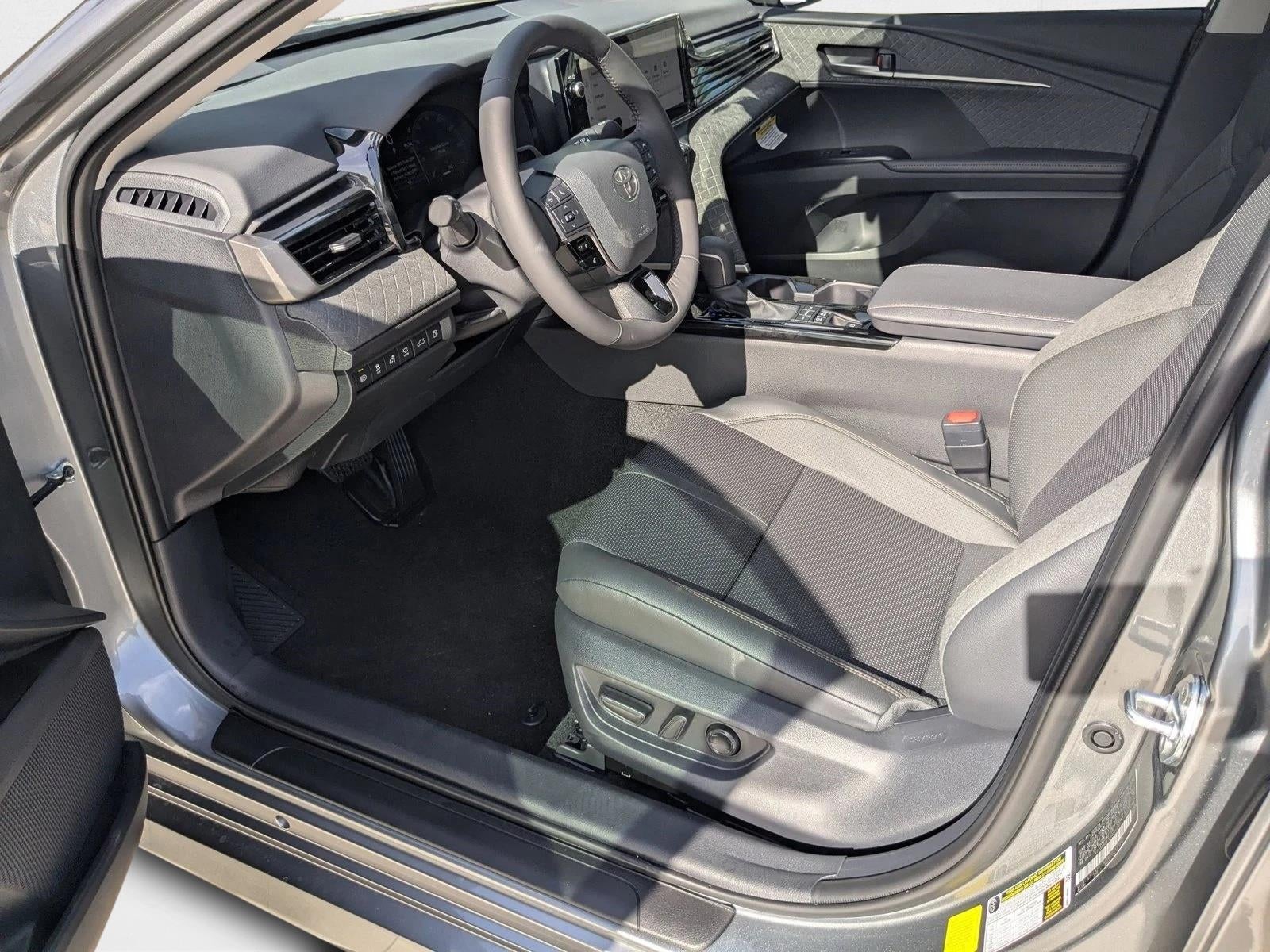 2025 Toyota Camry XLE (SE)