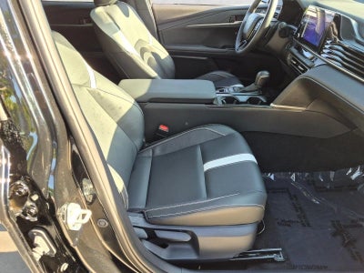 2025 Toyota Camry SE (SE)